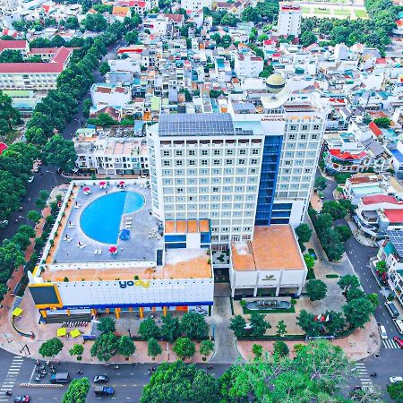 Elephants Hotel Буонметхуот Экстерьер фото