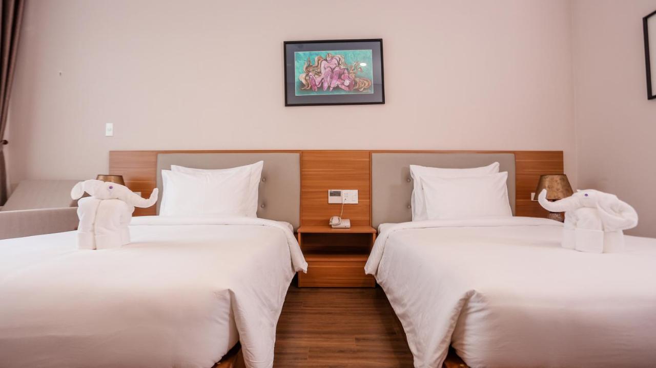 Elephants Hotel Буонметхуот Экстерьер фото