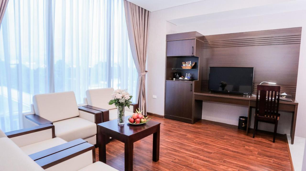 Elephants Hotel Буонметхуот Экстерьер фото